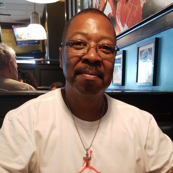 Meet your Posher, James - Picture 1 of 1